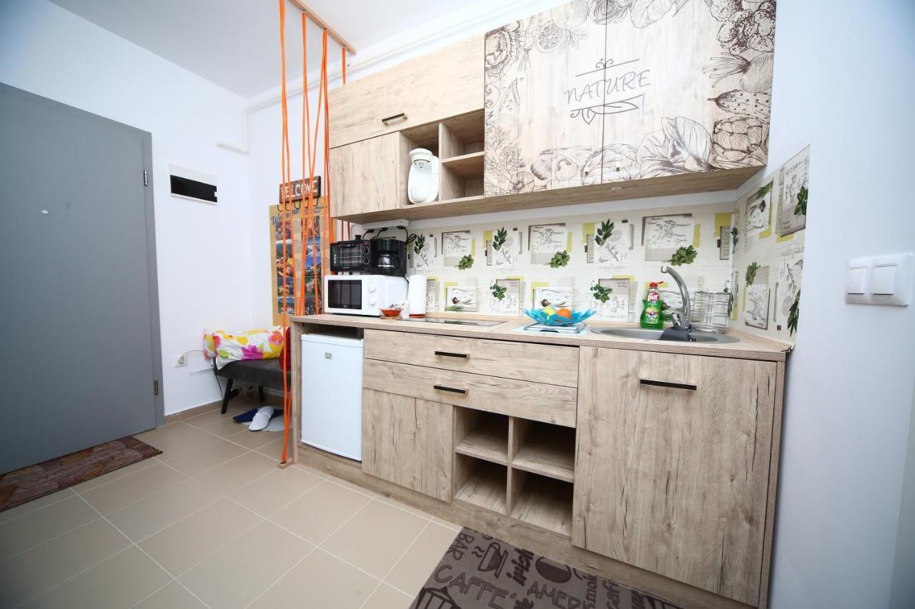 B&M Apartment Brasov Luaran gambar