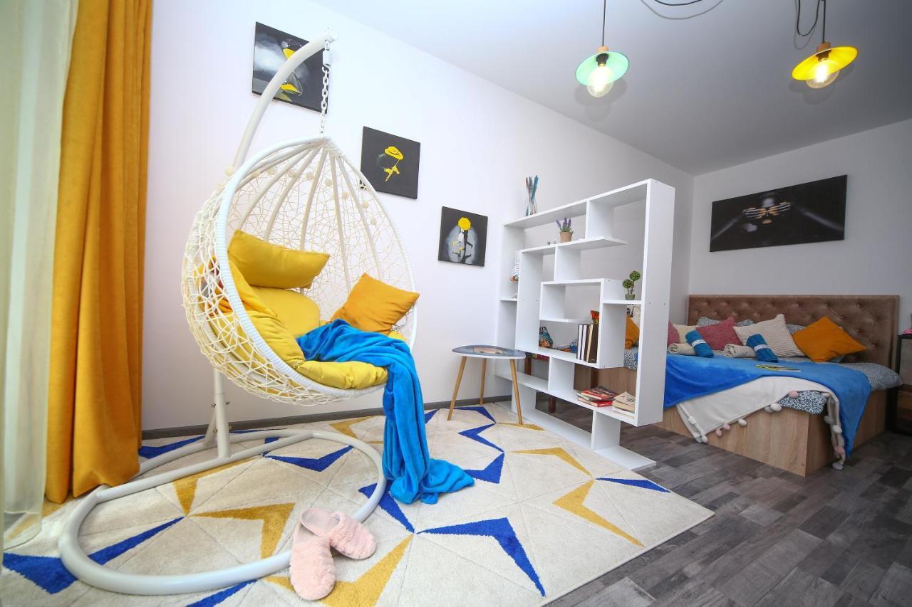 B&M Apartment Brasov Luaran gambar