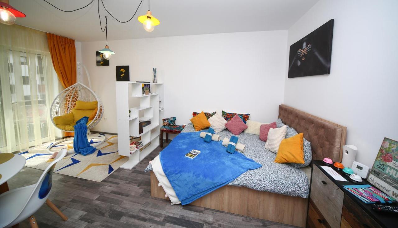 B&M Apartment Brasov Luaran gambar