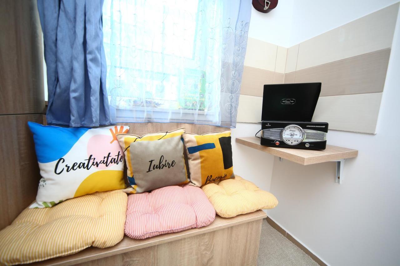 B&M Apartment Brasov Luaran gambar