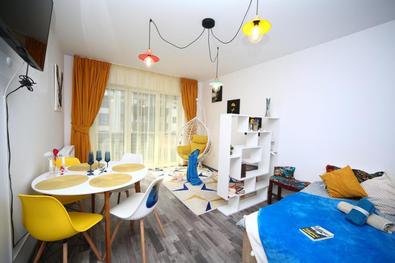 B&M Apartment Brasov Luaran gambar